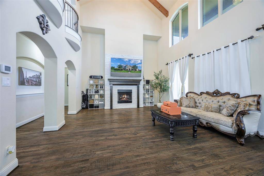 7524 Glenturret Circle, The Colony, TX 75056