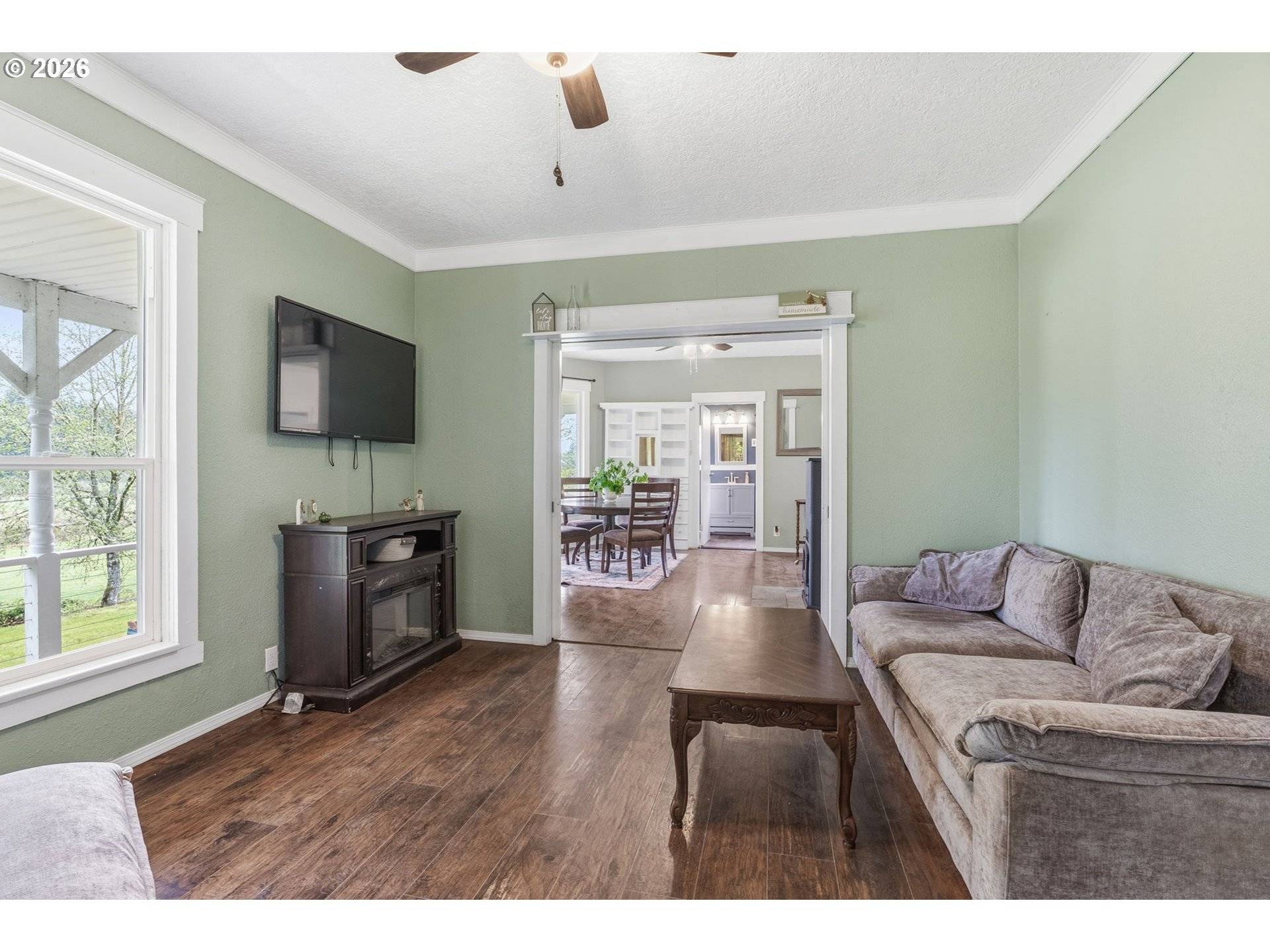 430 CARNINE RD, Castle Rock, WA 98611