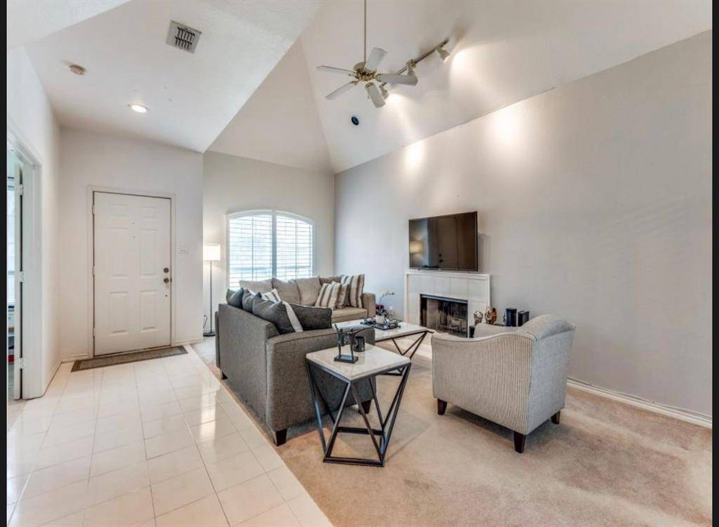 17719 Sunmeadow Drive, Dallas, TX 75252