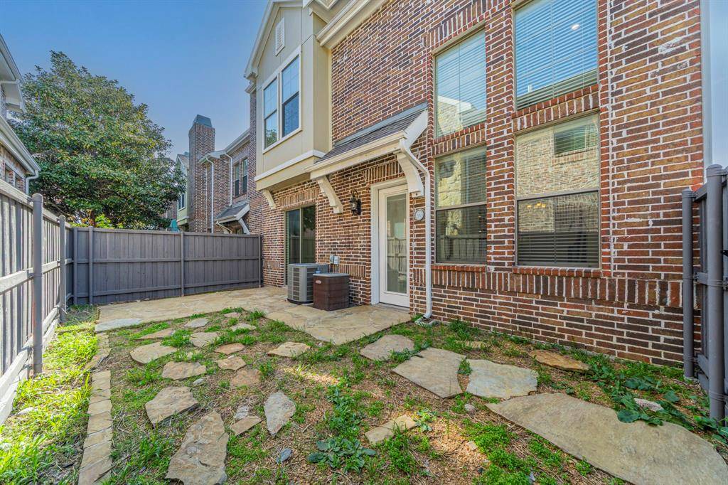 2202 Shady Vista, Richardson, TX 75080