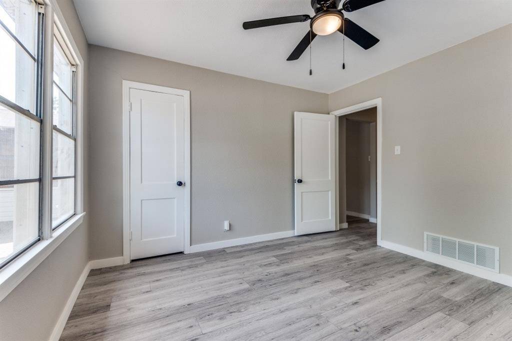 2505 Falls Drive, Dallas, TX 75211