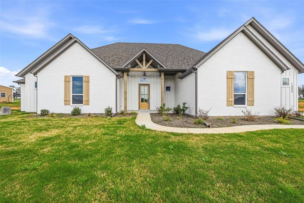 1005 Ronnie Court, Springtown, TX 76082