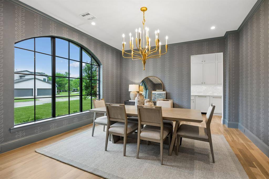 10128 Coppedge Lane, Dallas, TX 75229