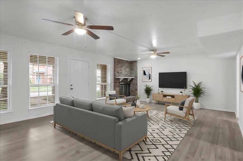 3118 Roundtree Lane, Garland, TX 75044