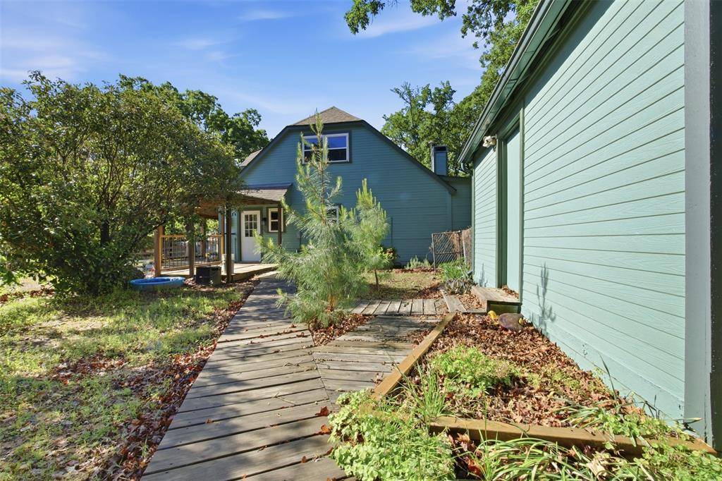 1853 Lake Highland W, Quinlan, TX 75474