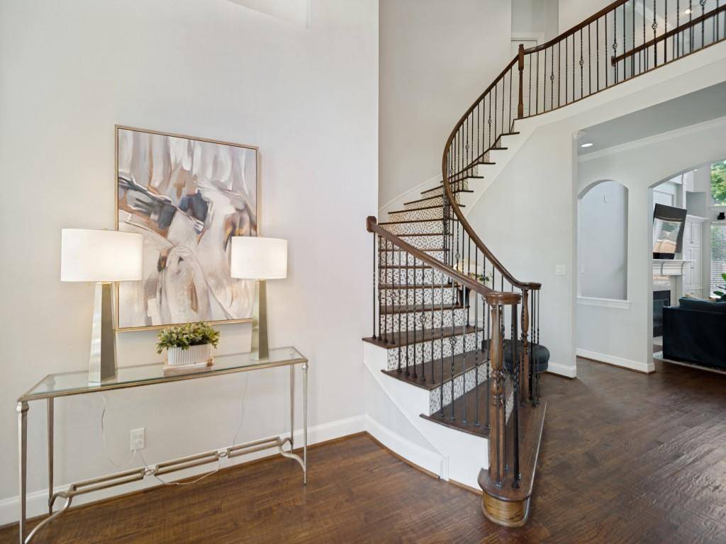 5109 Remington Park Drive, Flower Mound, TX 75028