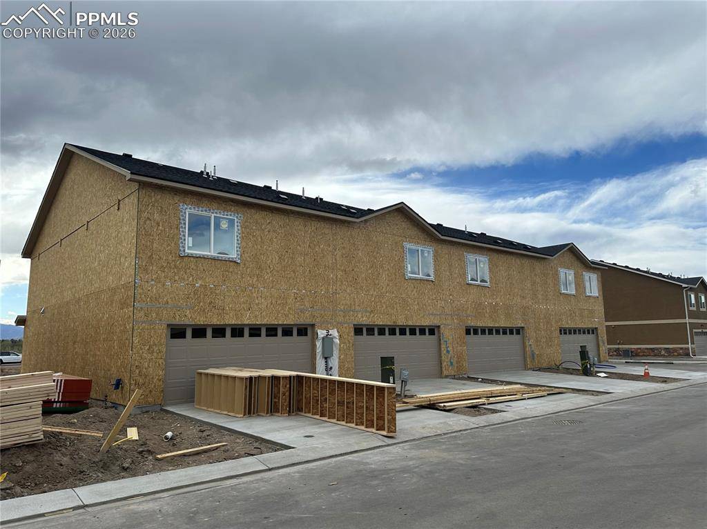 1778 Sandtoft HTS, Colorado Springs, CO 80951