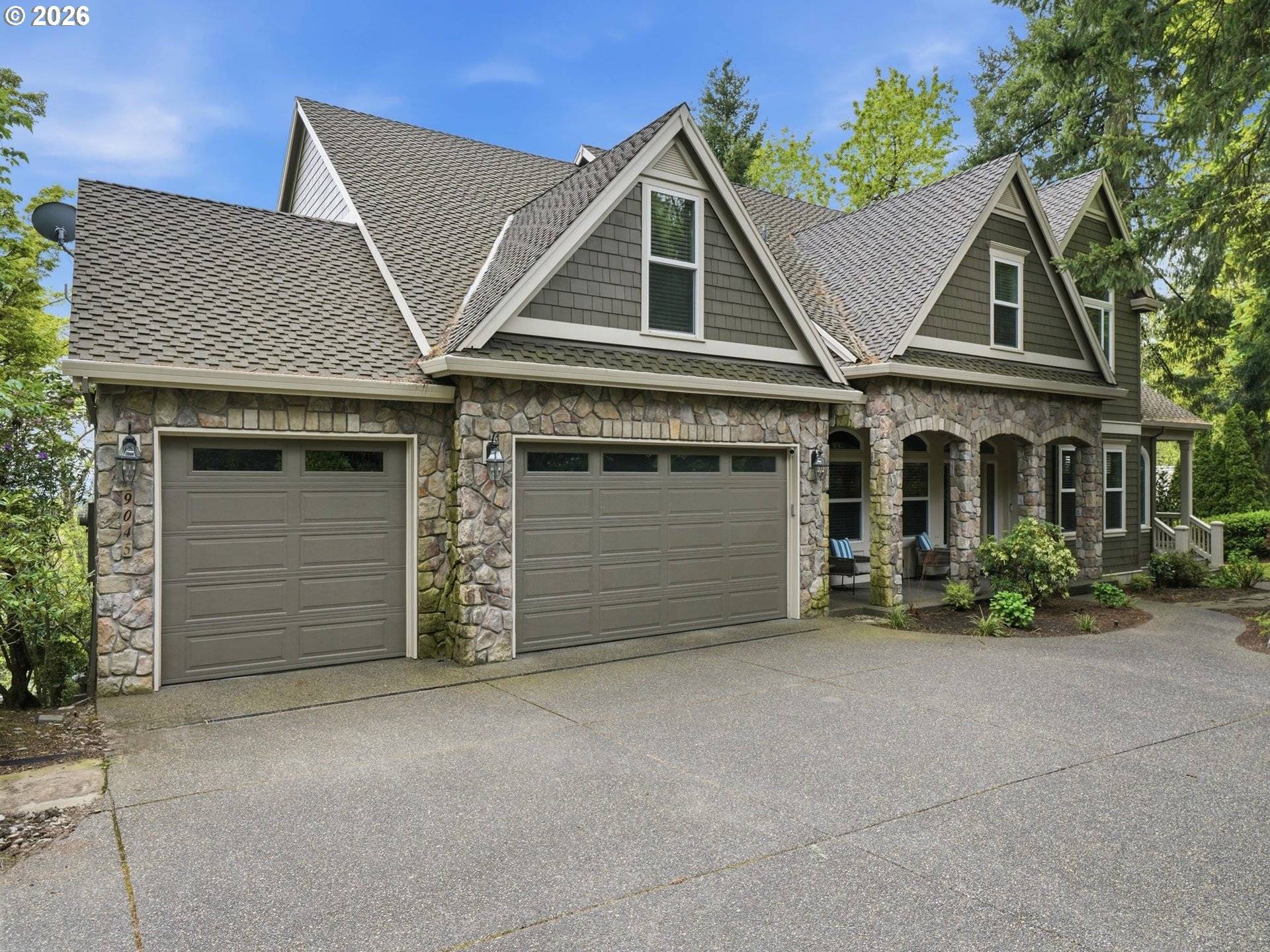 9045 NW MURDOCK ST, Portland, OR 97229