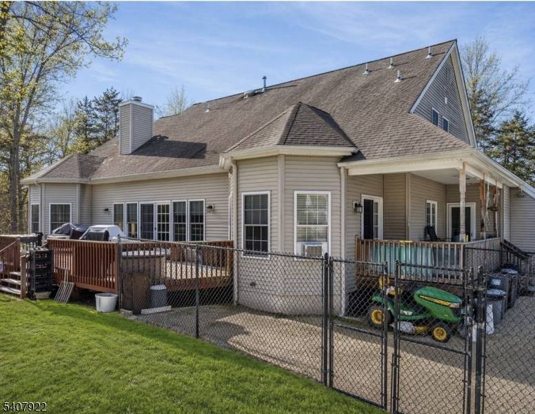 134 Meadows Rd, Lafayette Twp., NJ 07848