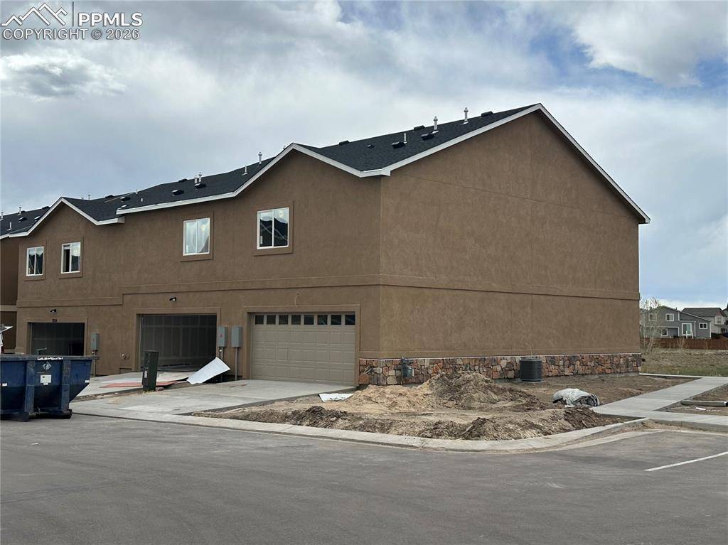 7862 Carrside GRV, Colorado Springs, CO 80951