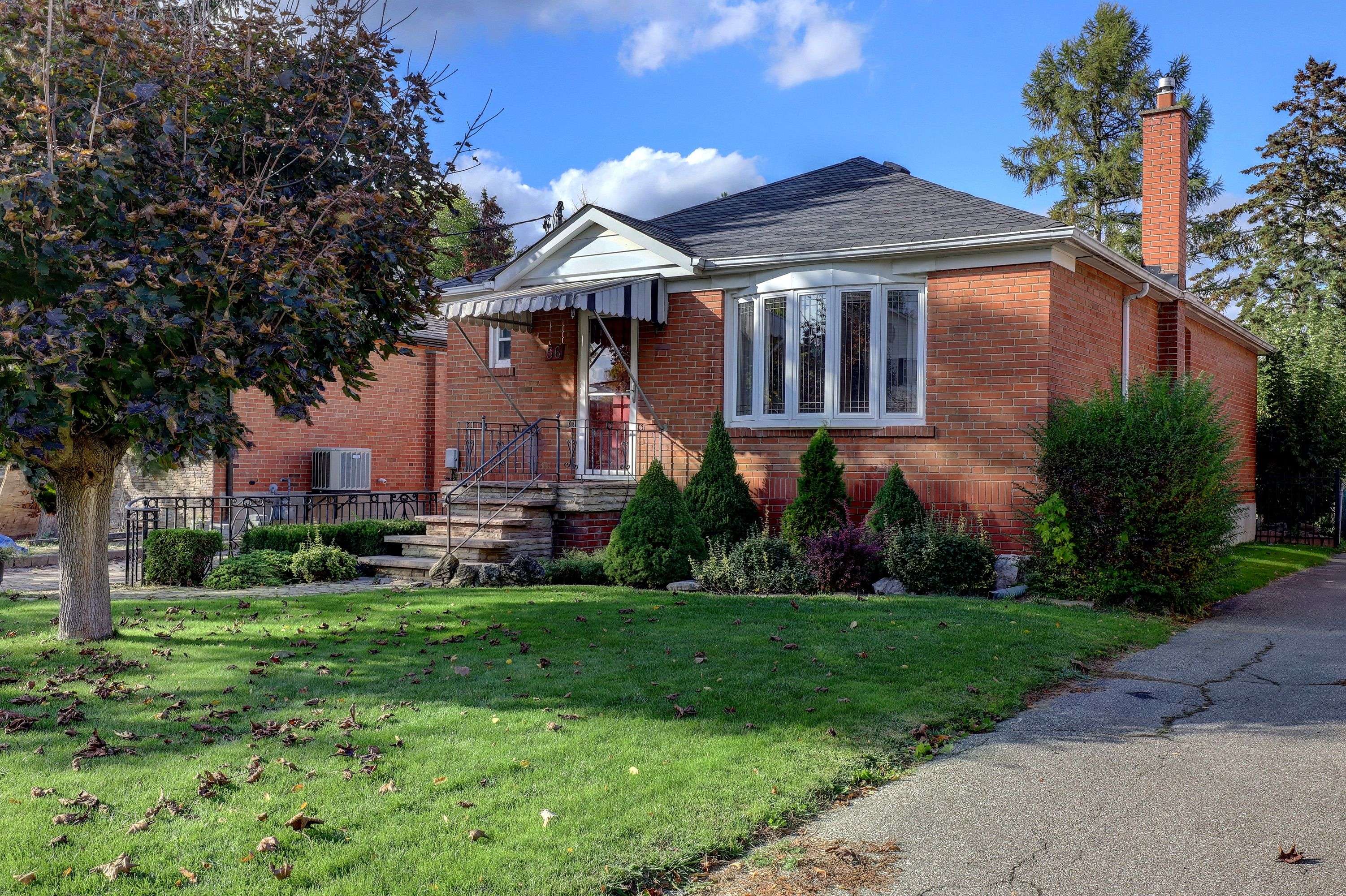 56 Cynthia RD, Toronto W03, ON M6N 2P9
