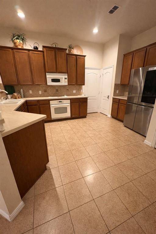 8708 Iron Horse Drive, Irving, TX 75063