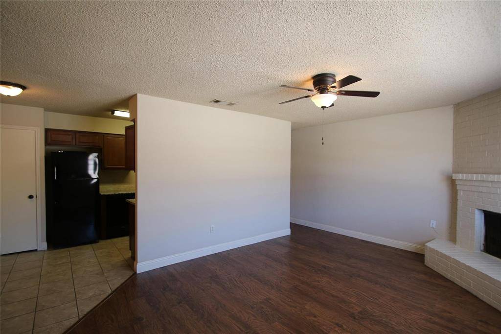 7204 NE Loop 820, North Richland Hills, TX 76180