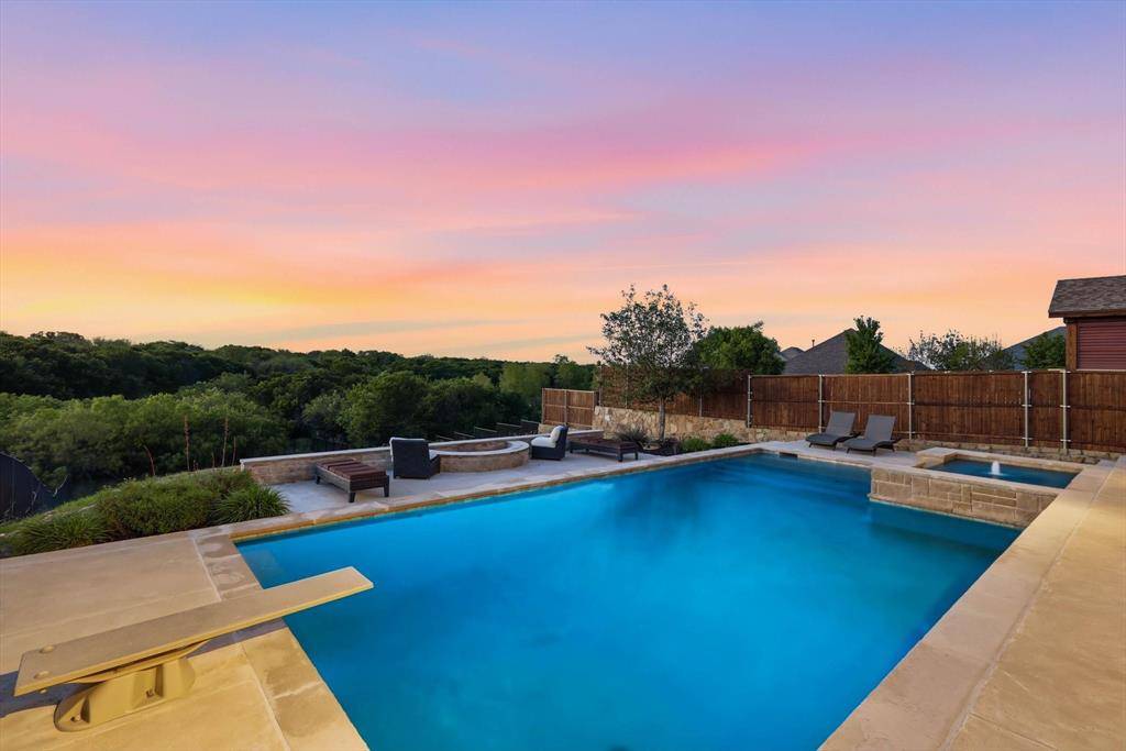 912 Hartford Court, Roanoke, TX 76262