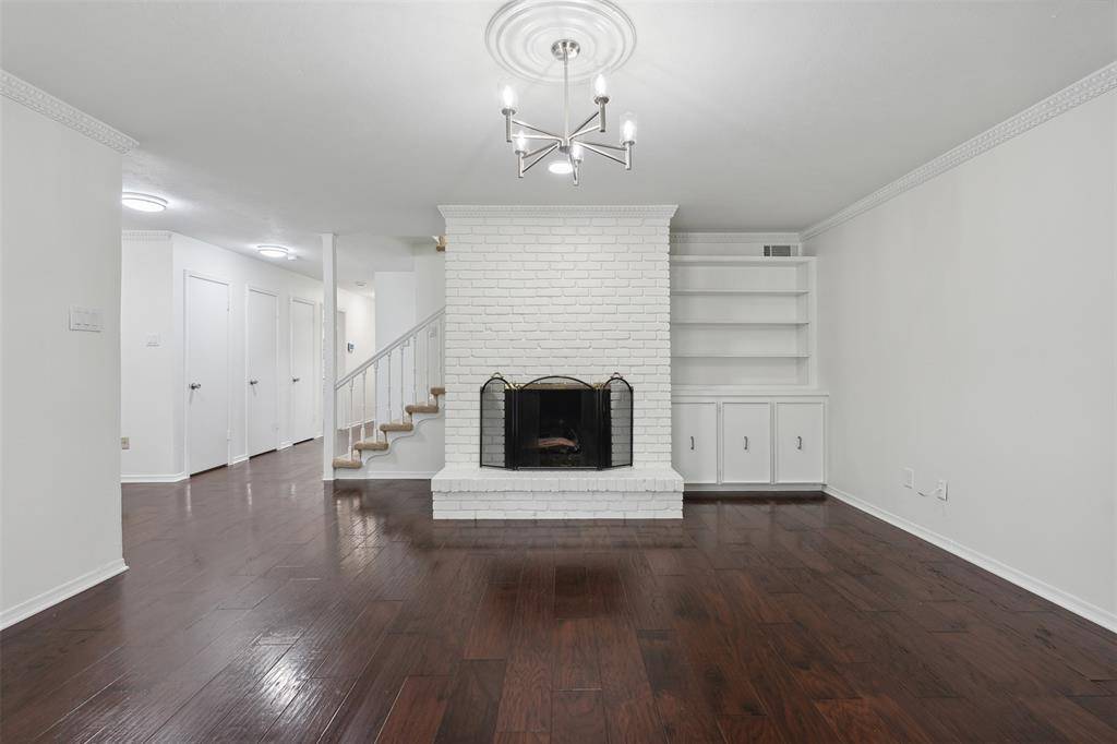 10447 Barrywood Drive, Dallas, TX 75230