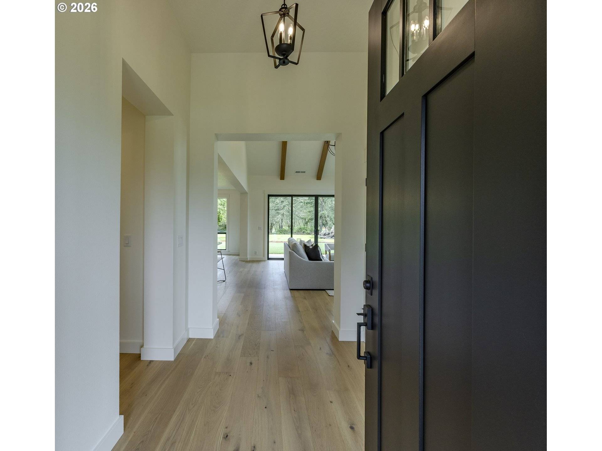 88368 JESSIE JAMES LN, Veneta, OR 97487