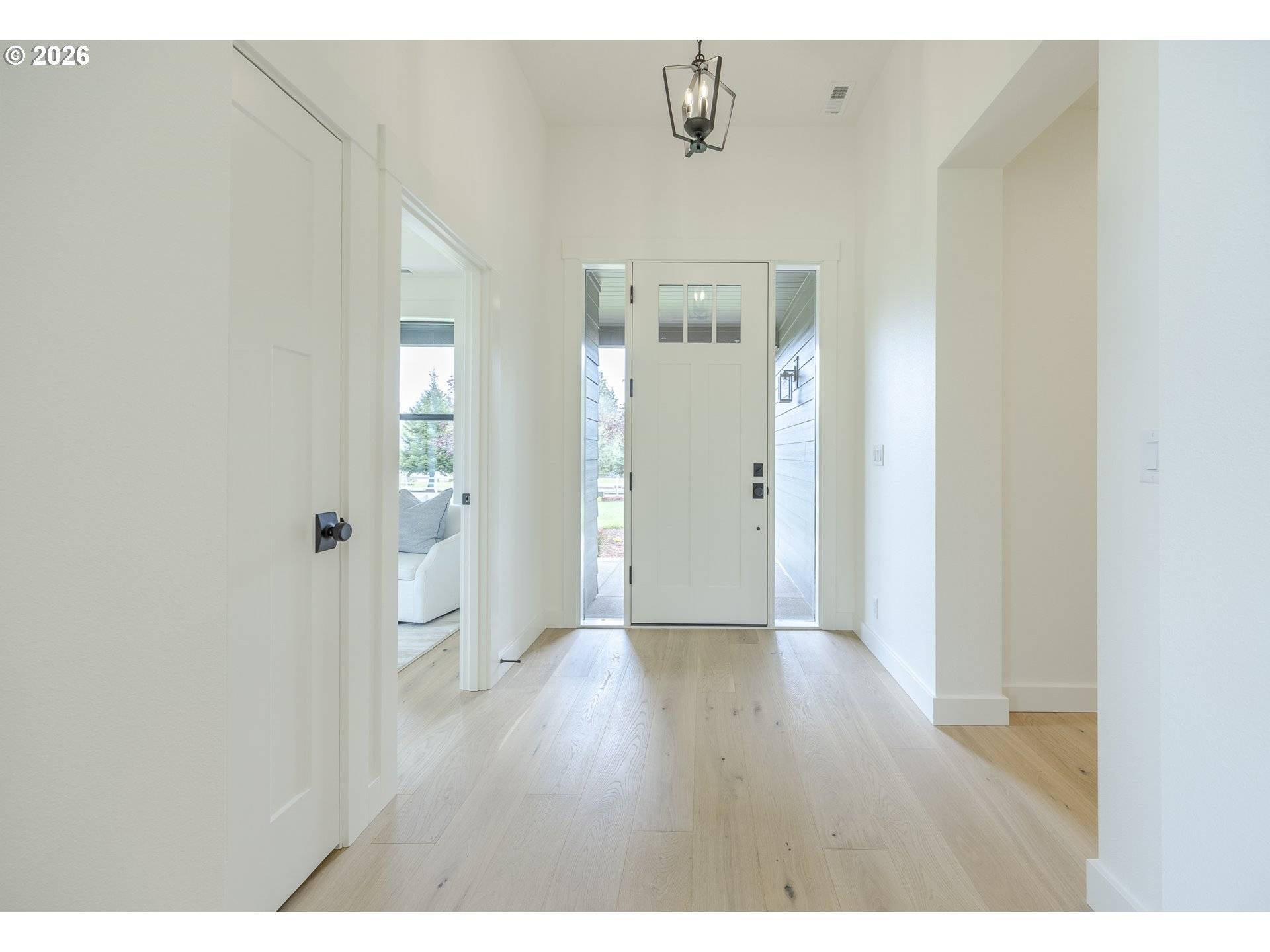 88368 JESSIE JAMES LN, Veneta, OR 97487