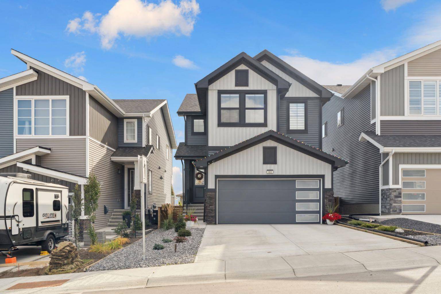 363 Precedence HL, Cochrane, AB T4C 2T7