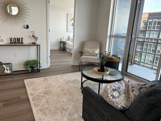 2333 Khalsa Gate #703, Oakville, ON L6M 0X7