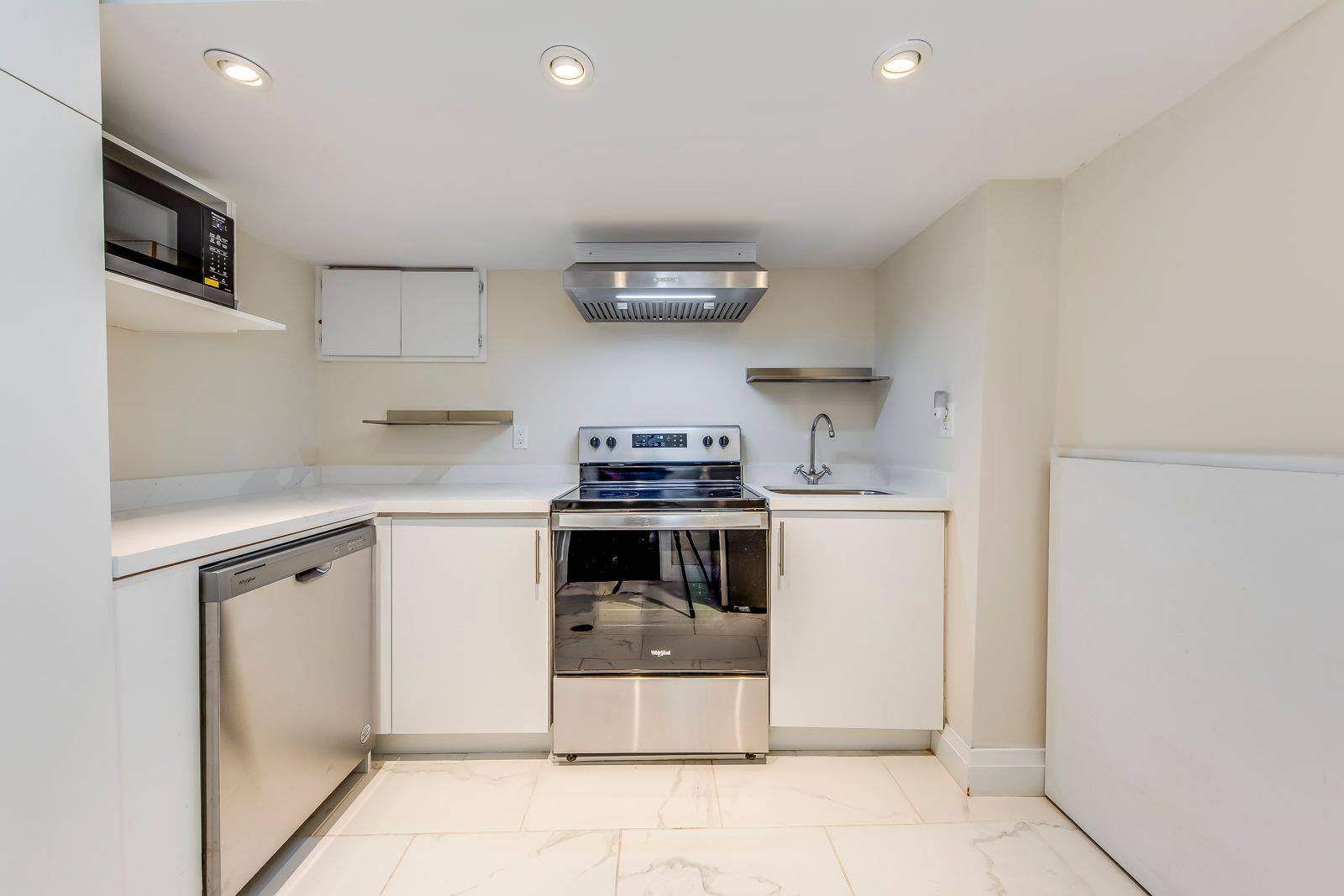 4351 Dublin CRES, Burlington, ON L7L 2S4