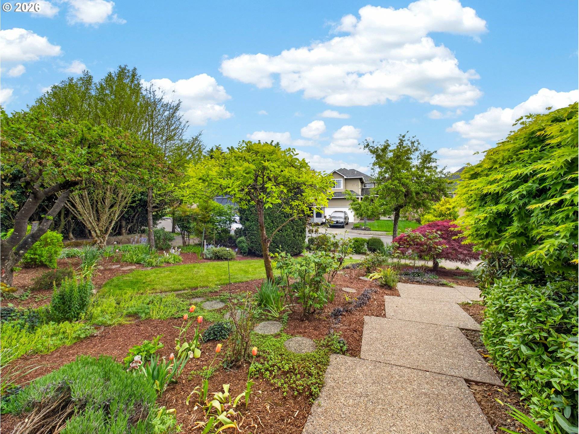 8955 SW IOWA DR, Tualatin, OR 97062