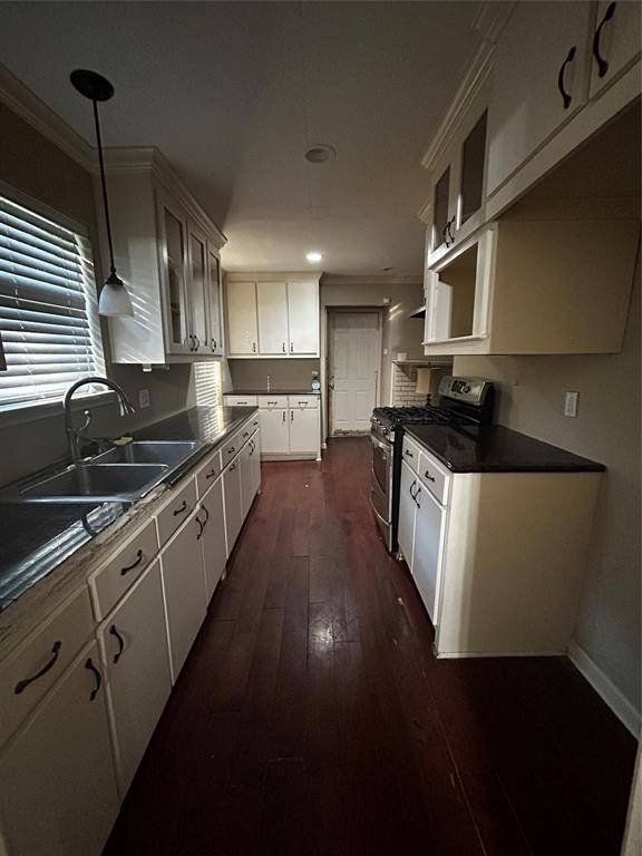 659 W Pentagon Parkway, Dallas, TX 75224