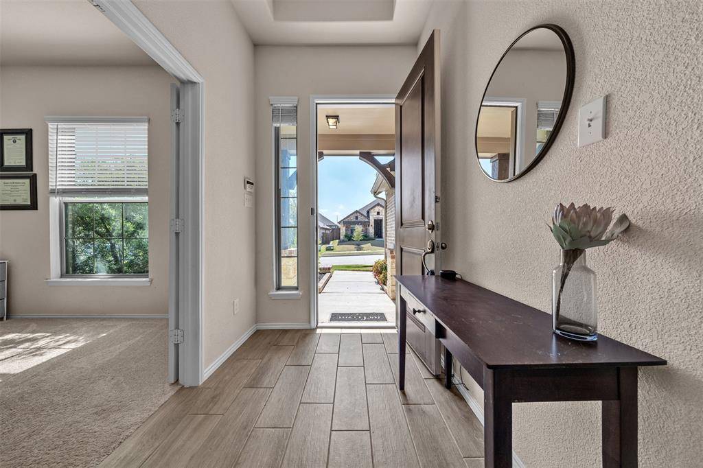 712 Long Iron Drive, Fort Worth, TX 76108