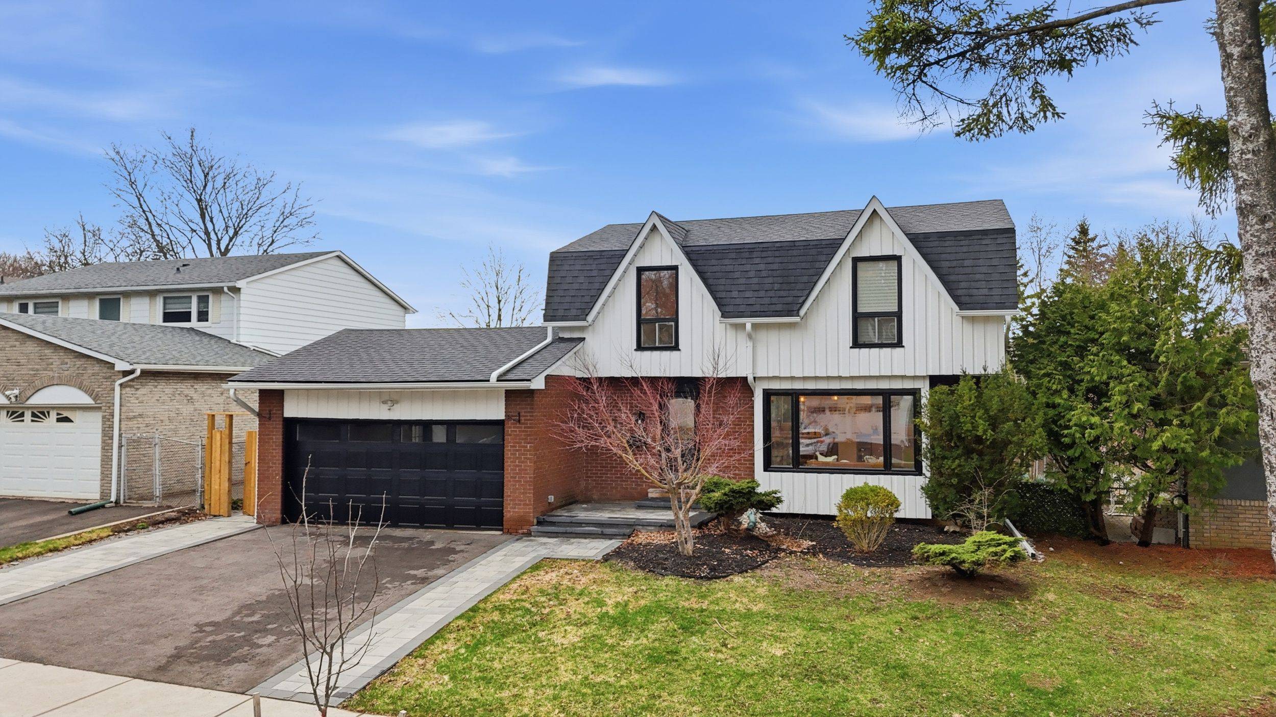 88 Dawn Hill TRL, Markham, ON L3T 3B3