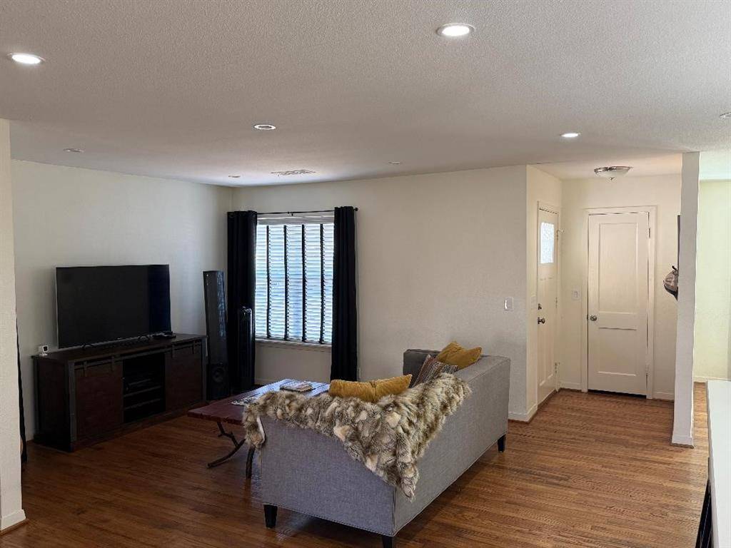 2365 Norwood Drive, Dallas, TX 75228