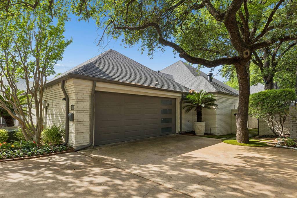 2001 Saint Charles Place, Fort Worth, TX 76107