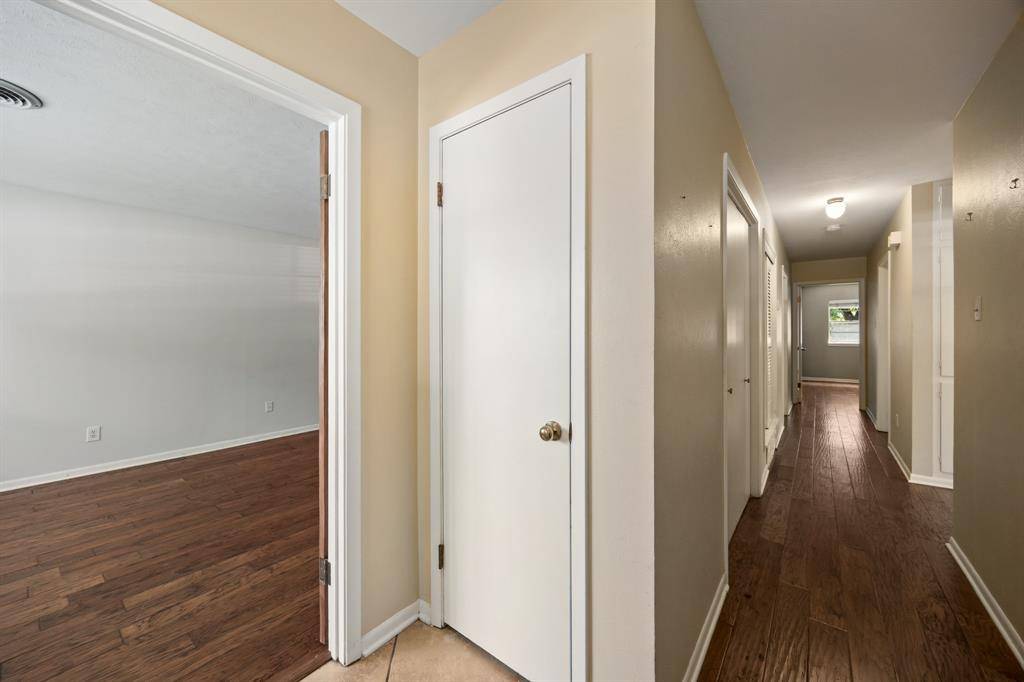 4605 Avoca Street, Fort Worth, TX 76132