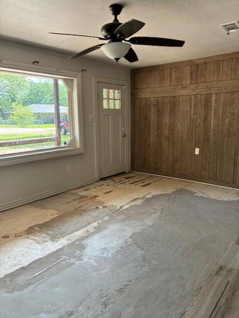 120 Pierce Drive, Mabank, TX 75156