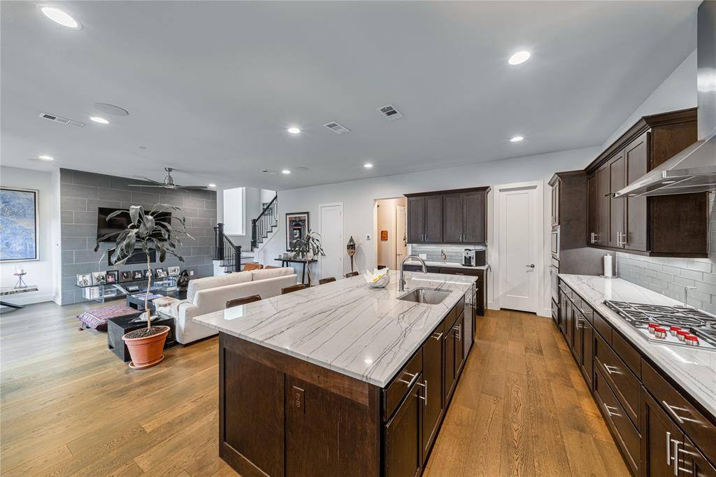 4144 Entrada Way, Dallas, TX 75219