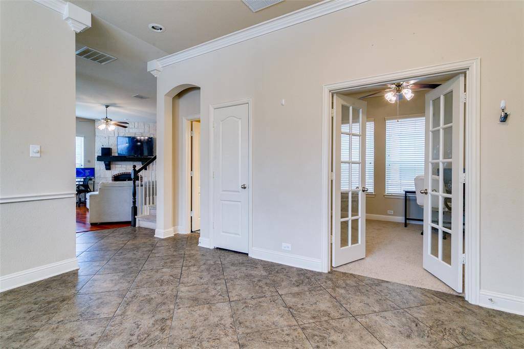 3116 Hereford Drive, Lewisville, TX 75056