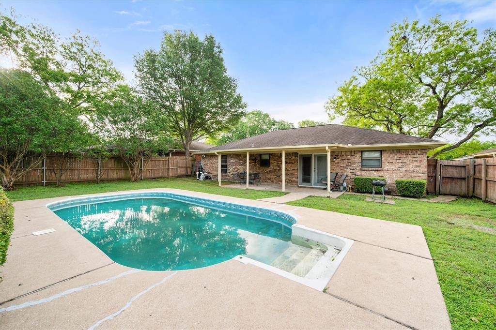 200 W Garrity Street, Corsicana, TX 75110
