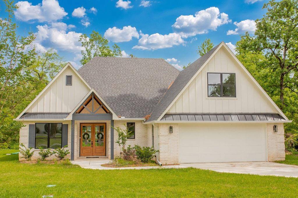 221 Brookside Drive, Hideaway, TX 75771