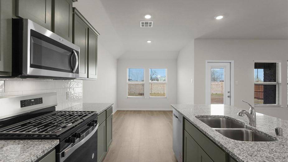 424 Epiphany Lane, Lavon, TX 75166