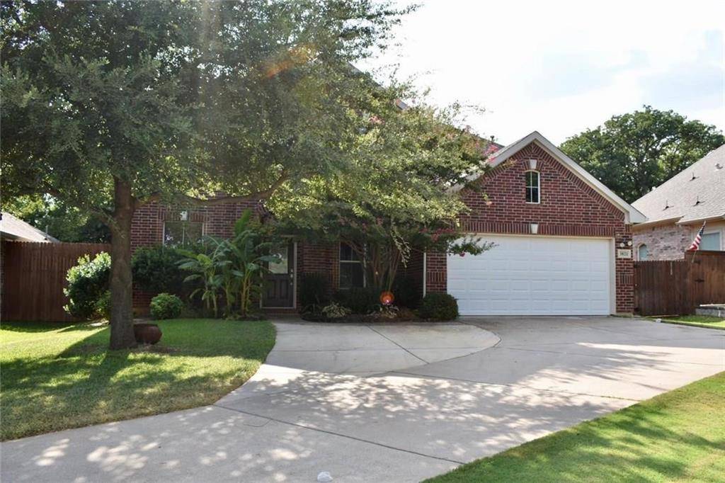 3821 Sandlin Street, Grapevine, TX 76092