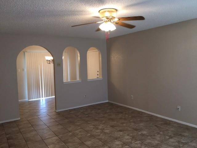 1413 Eagle Pass Drive, Garland, TX 75040