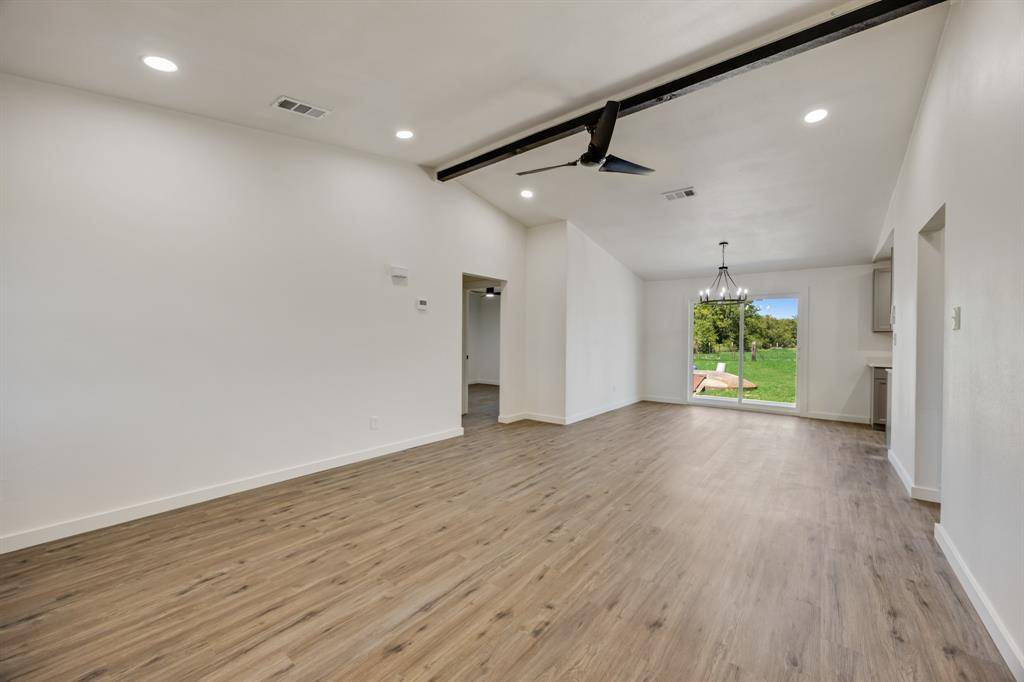 11827 Fm 1392, Terrell, TX 75160