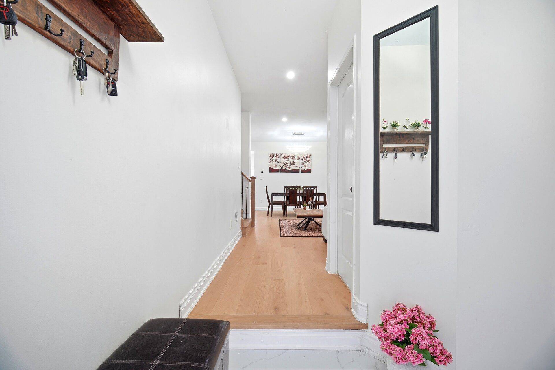 459 Pettit TRL, Milton, ON L9T 6N9