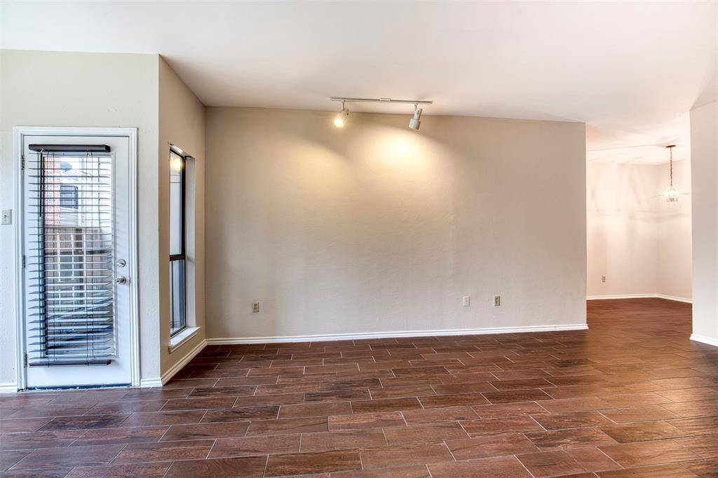 9600 Royal Lane #302, Dallas, TX 75243