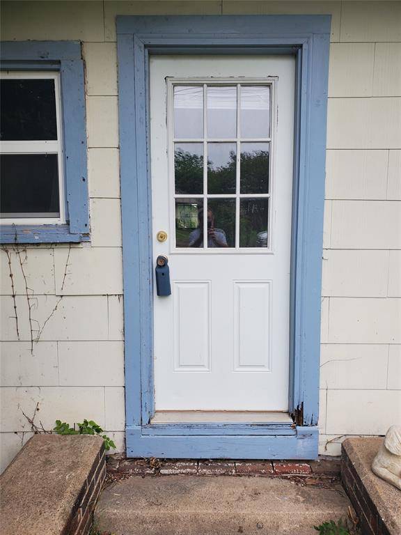 300 N Church Street, Decatur, TX 76234