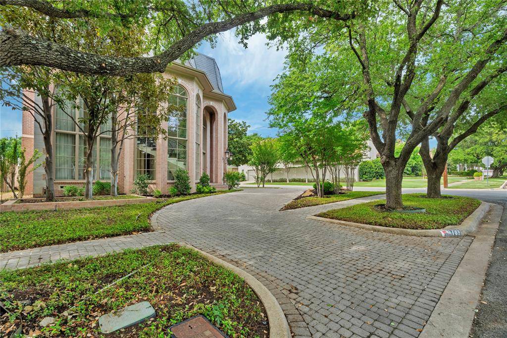 4733 Harley Avenue, Fort Worth, TX 76107