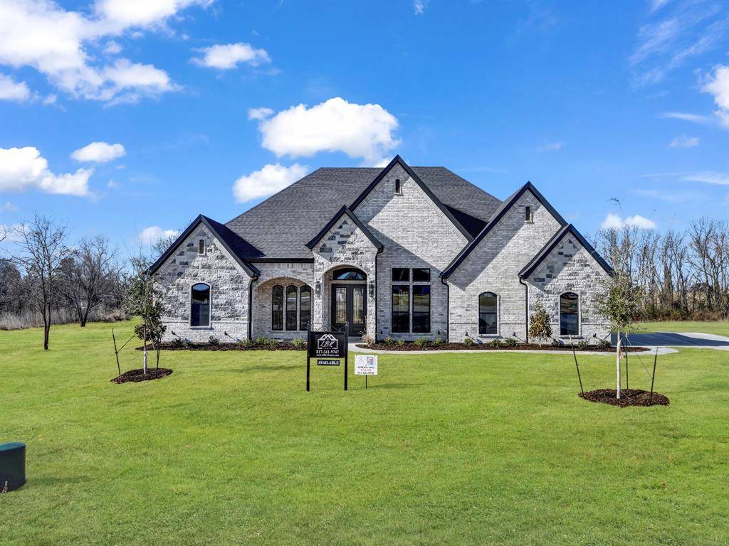 213 Desperado Court, Weatherford, TX 76088