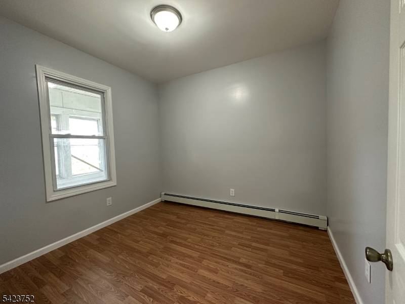 192 Edmund Ave, Paterson City, NJ 07502