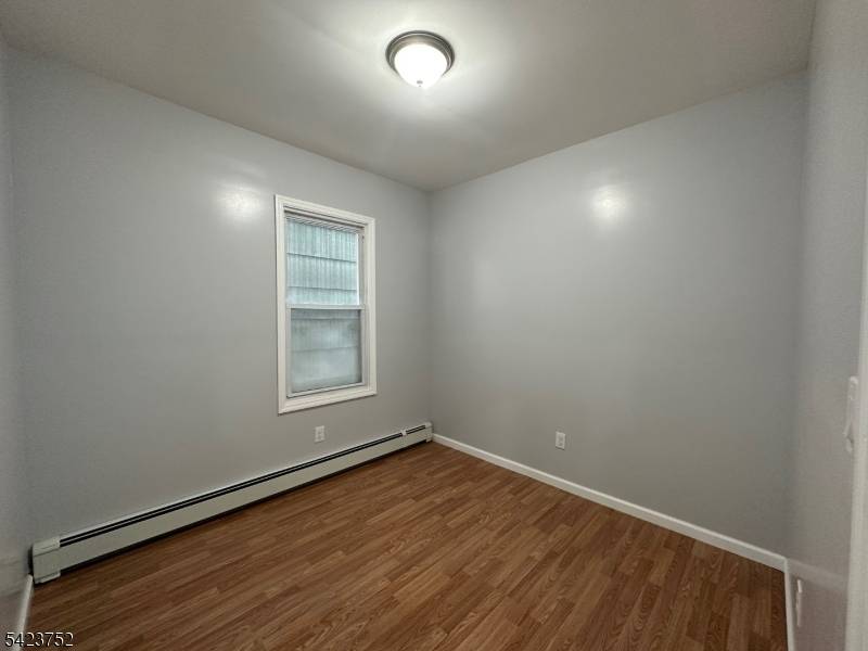 192 Edmund Ave, Paterson City, NJ 07502