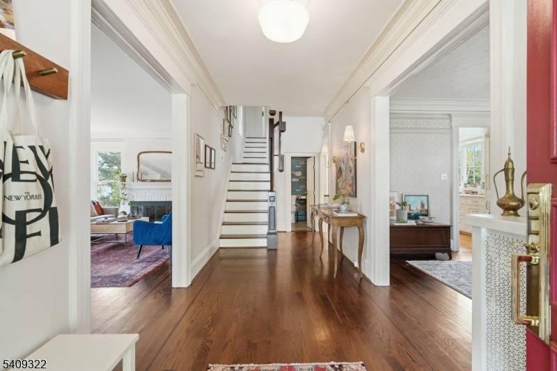 42 Euclid Ave, Maplewood Twp., NJ 07040