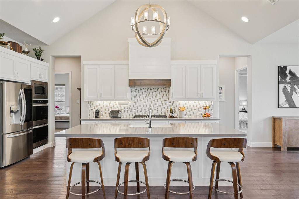 813 Boardwalk Way, Little Elm, TX 76227