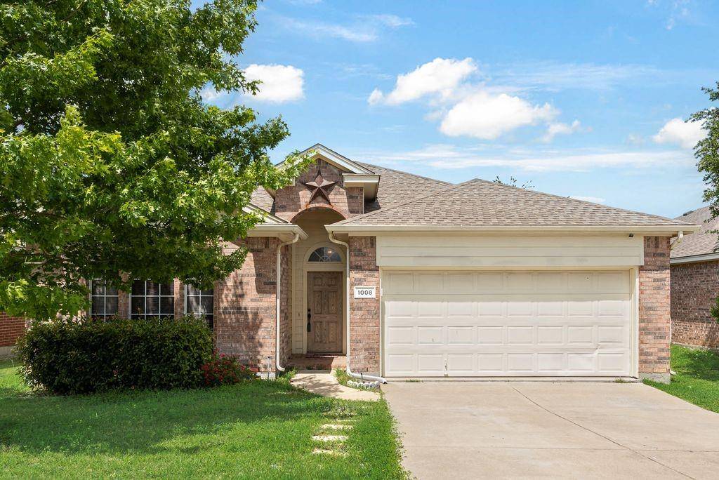 1008 Fort Apache Drive, Fort Worth, TX 76052